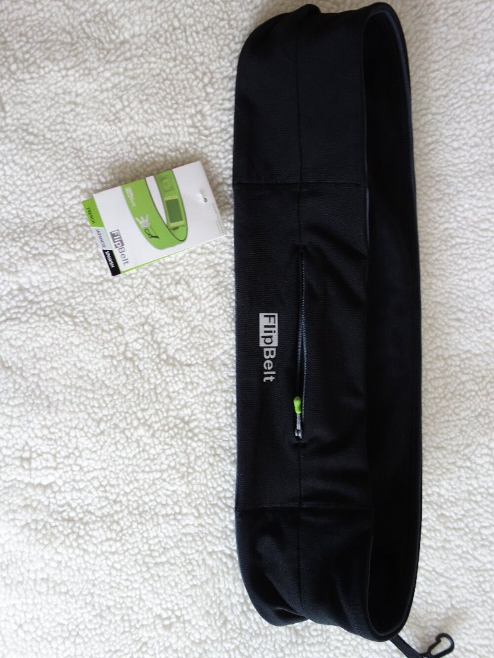 NWT FLIPBELT by Level Terrain Black Running Hiking Travel Biking Belt w/ Pockets